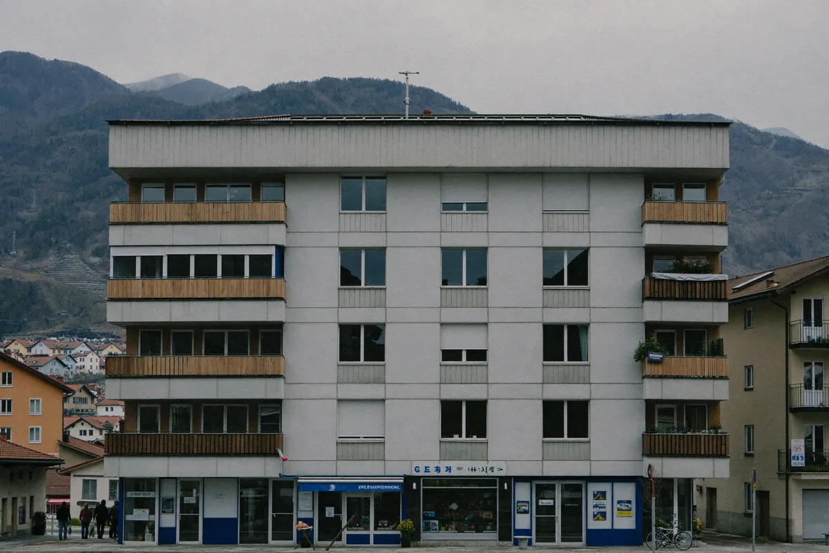Immeuble des années 1960-1970 à Chambéry